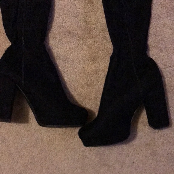 Black Thigh High Chunky Heel Boots - Picture 2 of 4